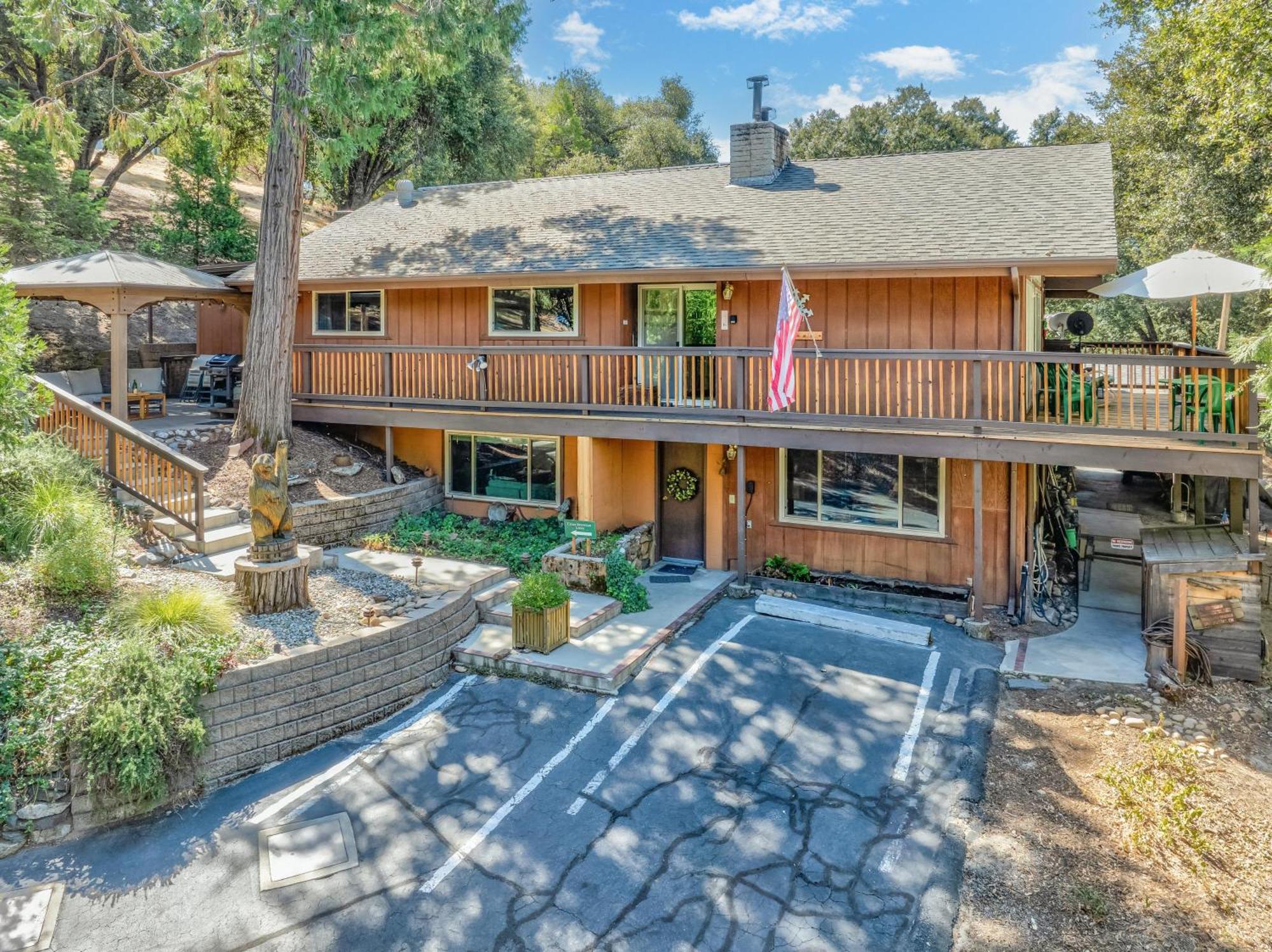 Cedar Mountain Lodge Oakhurst Dış mekan fotoğraf